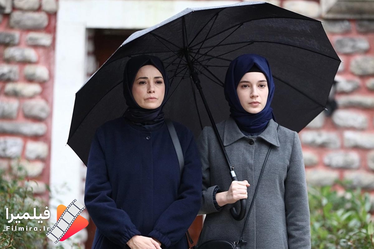 سریال غنچه های سرخ