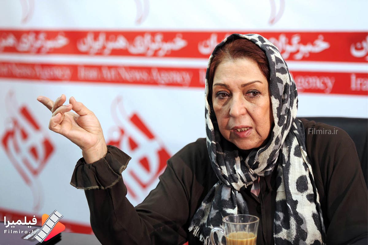 هایده حائری