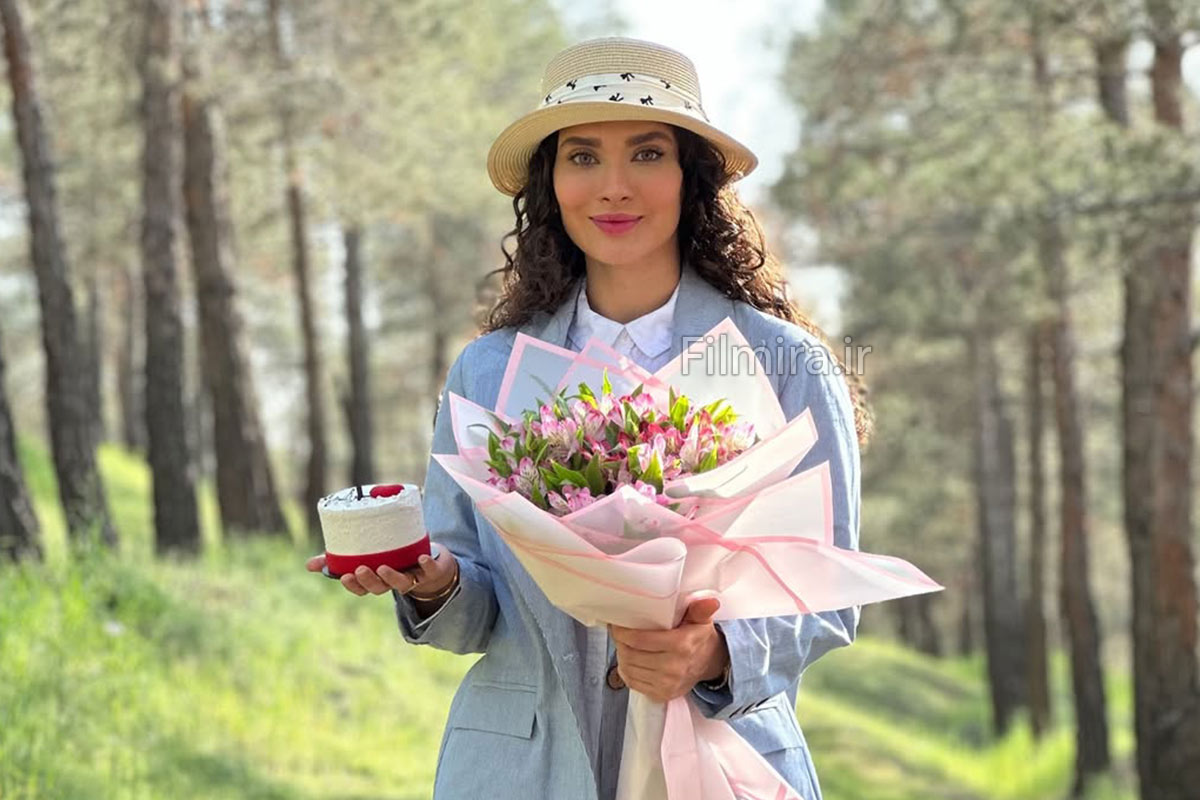 بیوگرافی ساناز سعیدی