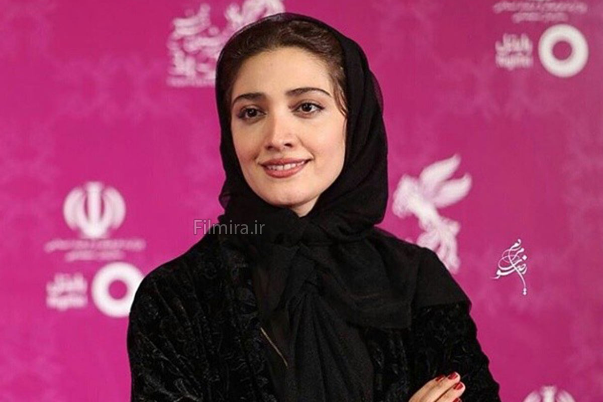 بیوگرافی مینا ساداتی